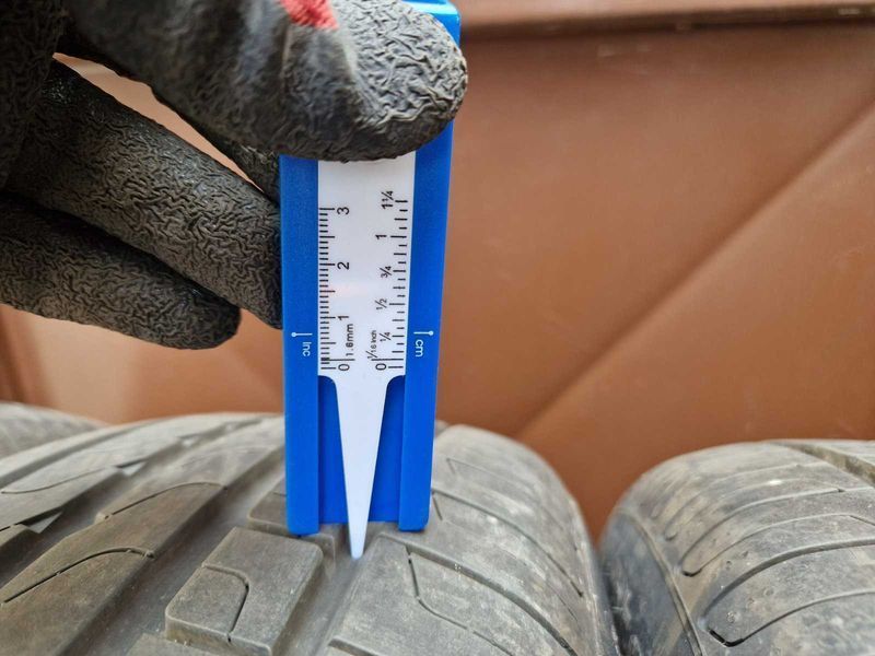 4 Pirelli R18 225/60 Anvelope de vară runflat dot3522