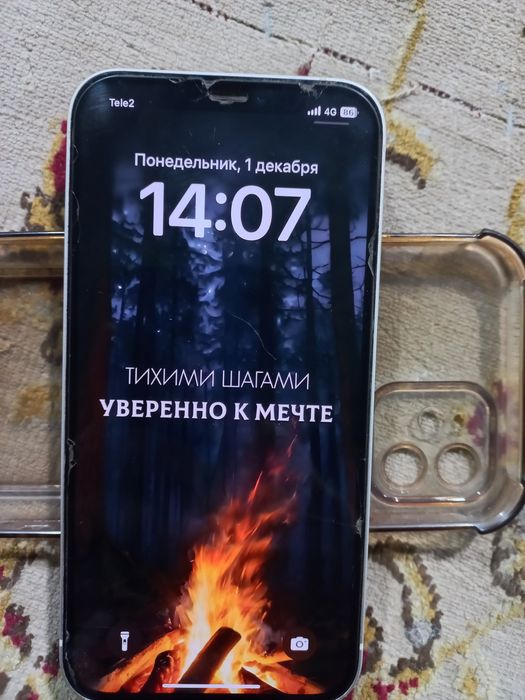 айфон 12 64гб емкость 78%