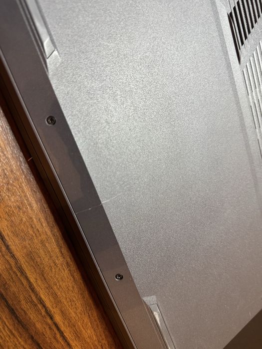 Laptop DELL G15 5511