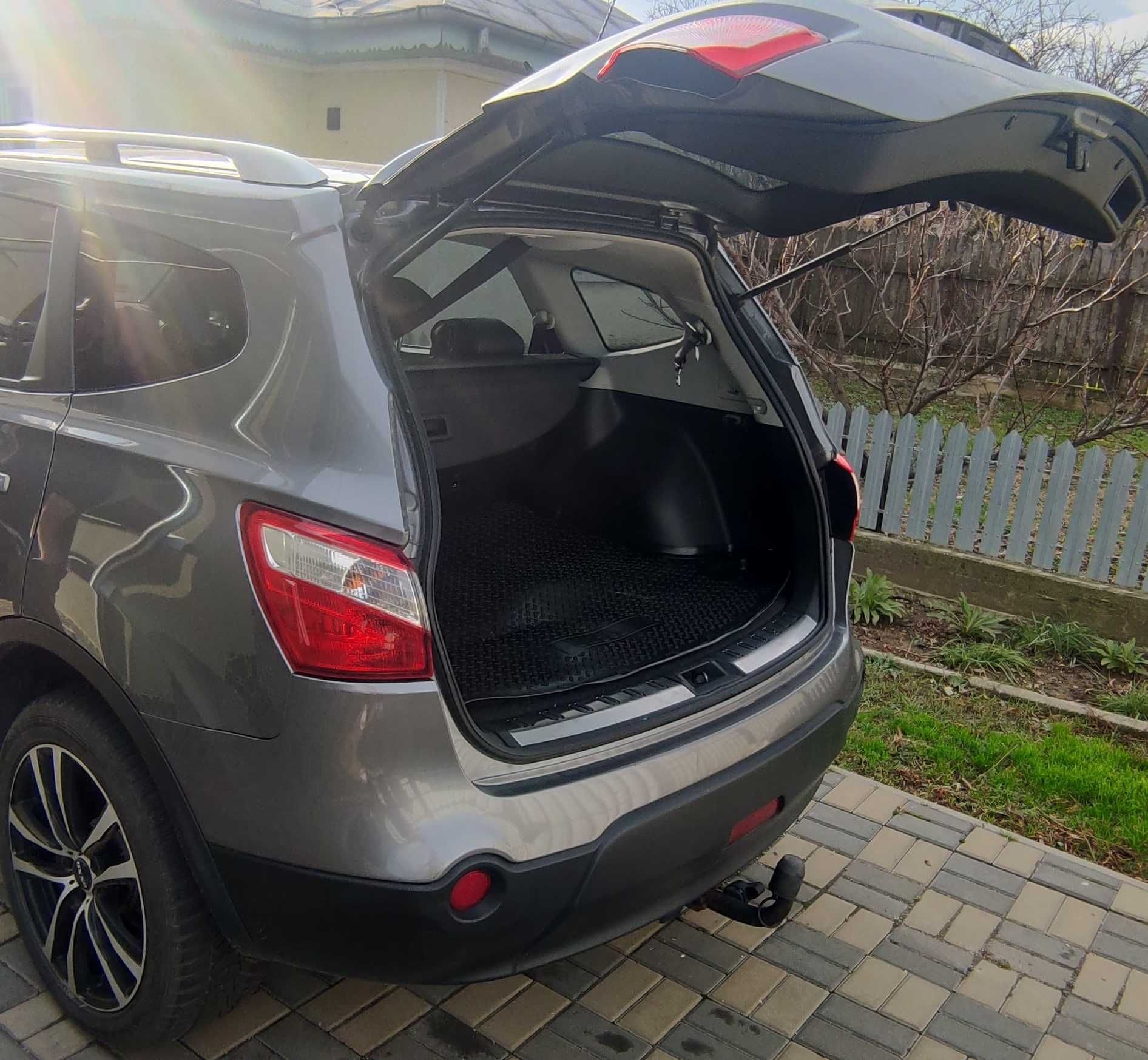 NISSAN QASHQAI+2 J10 4X4 2013 1.6L DIESEL, Tekna Edition, MOTOR DEFECT