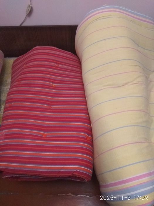 Продам матрасы,одеяла,пледы,хорошего качества