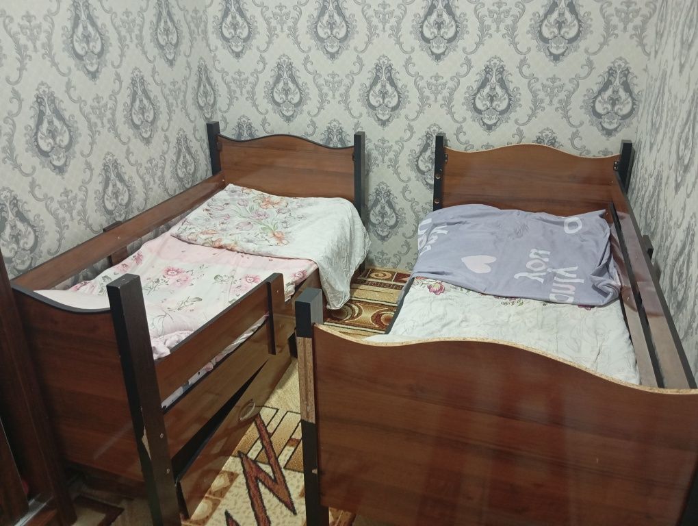 Spalniy garnitur,detskiy mebel,dars stoli,gilam,xoladilnik,noutbuk sot