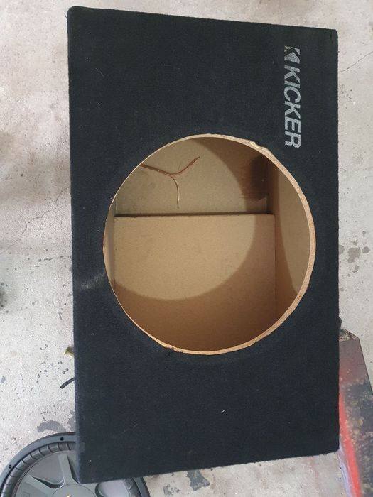 Бас Каса 15" Kicker ES 154 450W RMS