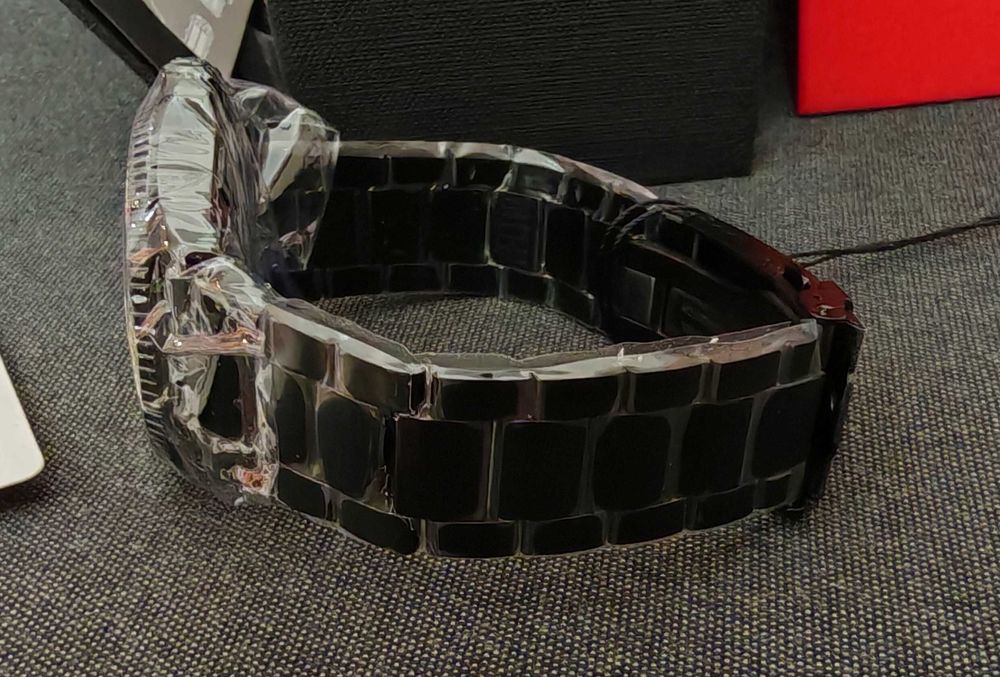 TISSOT SEASTAR 1000 QUARTZ 40mm чисто нов часовник кутия 100% оригинал