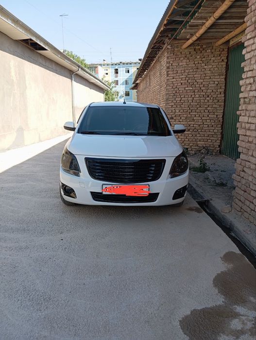 Продам автомобиль кобальт