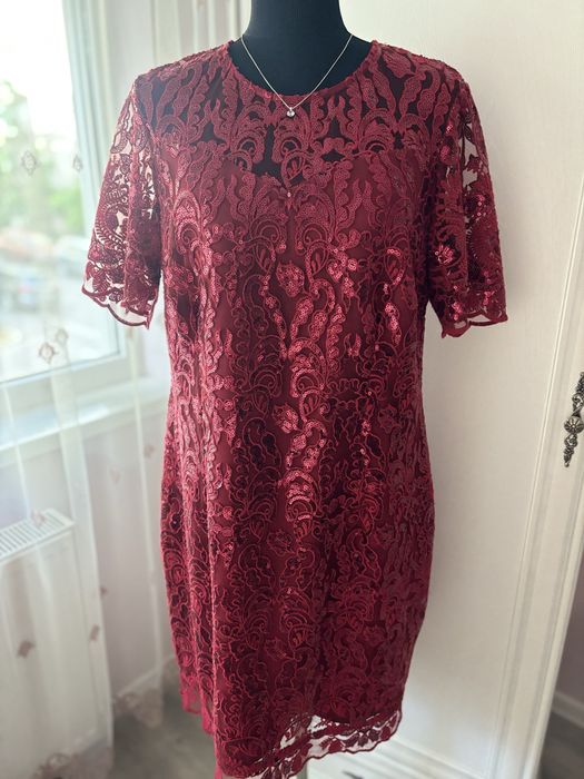 Rochie elegantă, cu dantelă și paiete, marca Dorota, mărimea 46