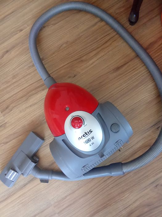 Aspirator in stare foarte buna