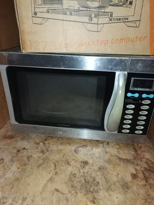Продам микровалновку-на запчасти