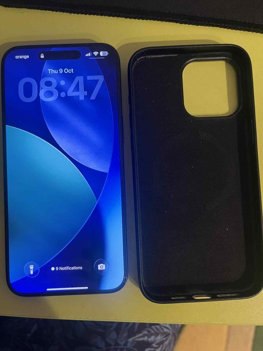 Vand Iphone 15 pro max 10/10 impecabil 256gb