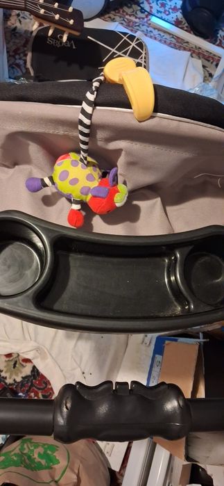 Функционална количка Vegas – с легнало положение, дъждобран и лесно сг