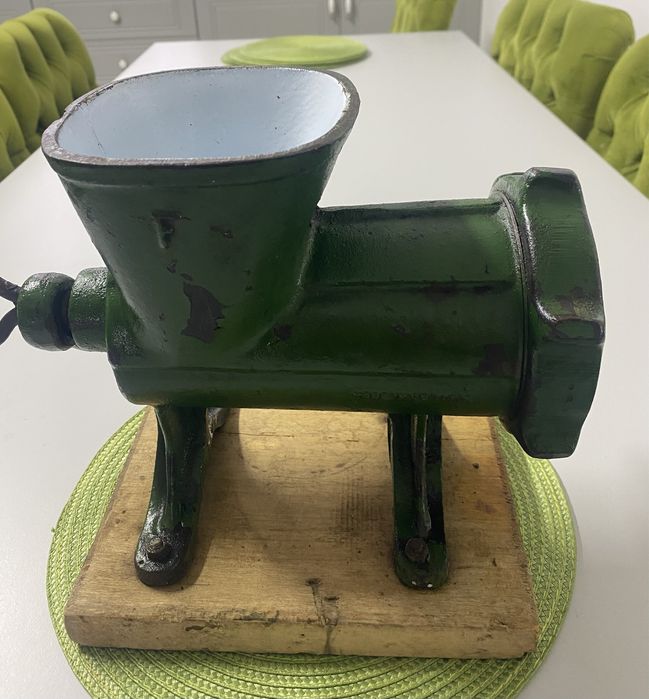 Masina tocat carne Flacara nr 32