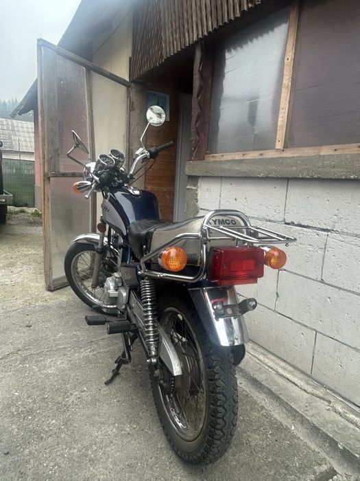 Motocicleta 125 cm