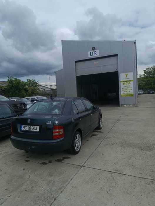 Skoda fabia sedan 1.9 101 AXR