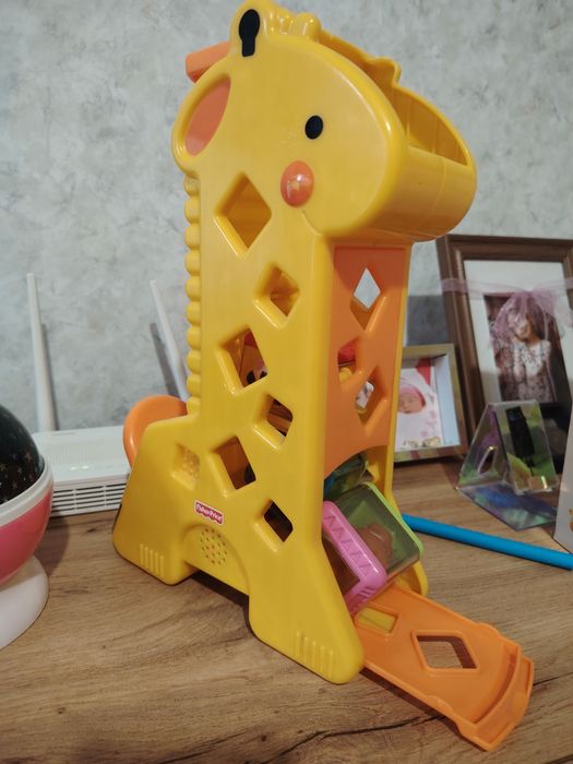 Детски играчки жираф и Gabys playgarden