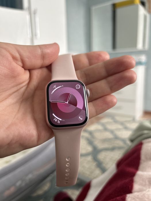 Продам Apple Watch 9 серия в хорошем качестве