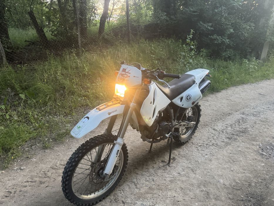 KTM LC4 350 cm enduro, cross, de teren, puternica, pornire usoara