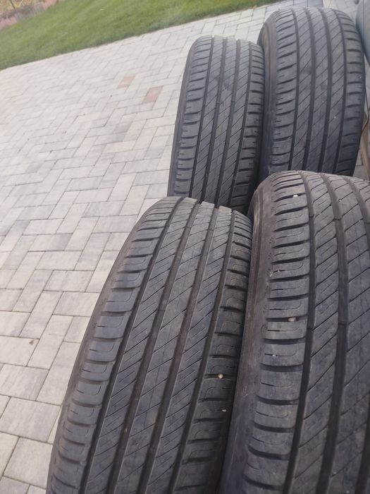 Vand urgent 4 anvelope vara kleber dynaxer hp4 dt 1