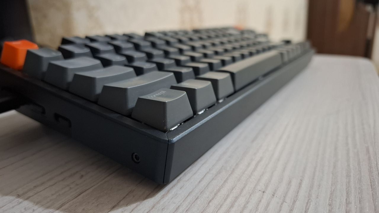 Orginal Keychron k8 + REDRAGON Bluetooth калонка