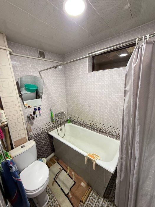 Kvartira sotiladi Uchtepa 25 kvartal