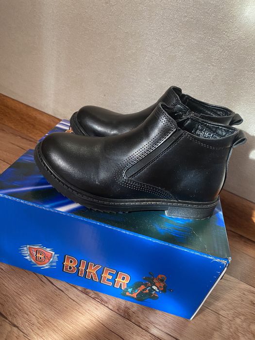 Продам осенние сапожки