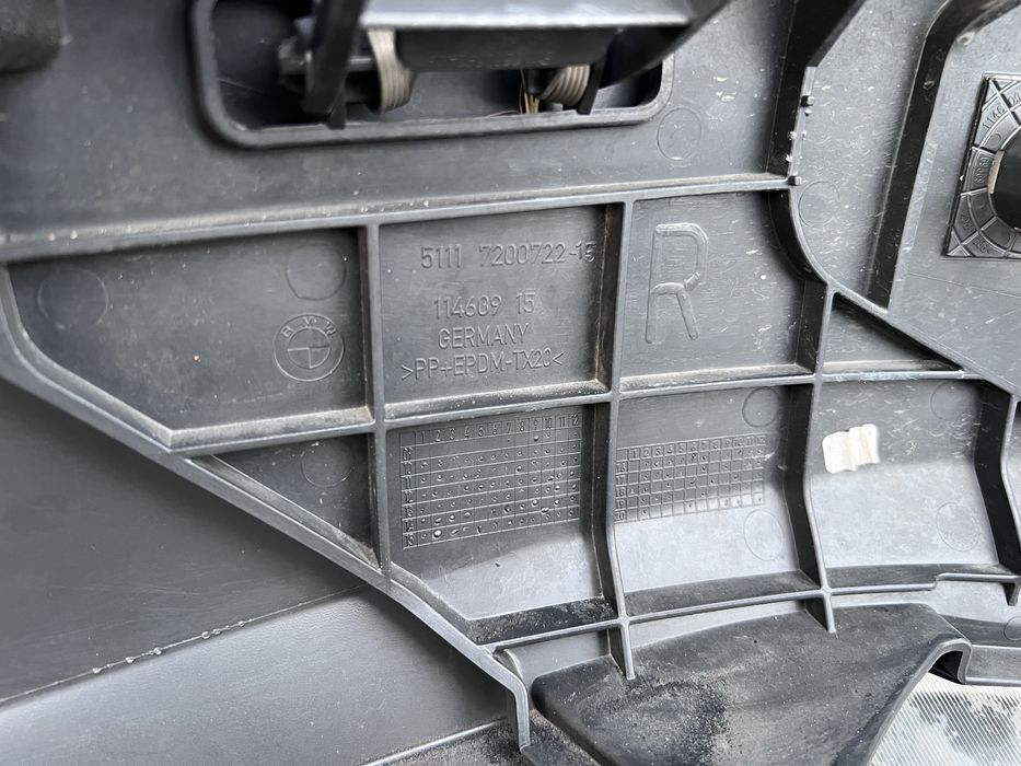 BMW Seria 5 F10 Non facelift, Bara fata completa OE, cod culoare B90