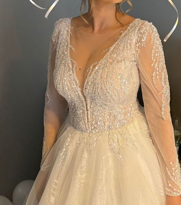 Rochie de mireasa superba