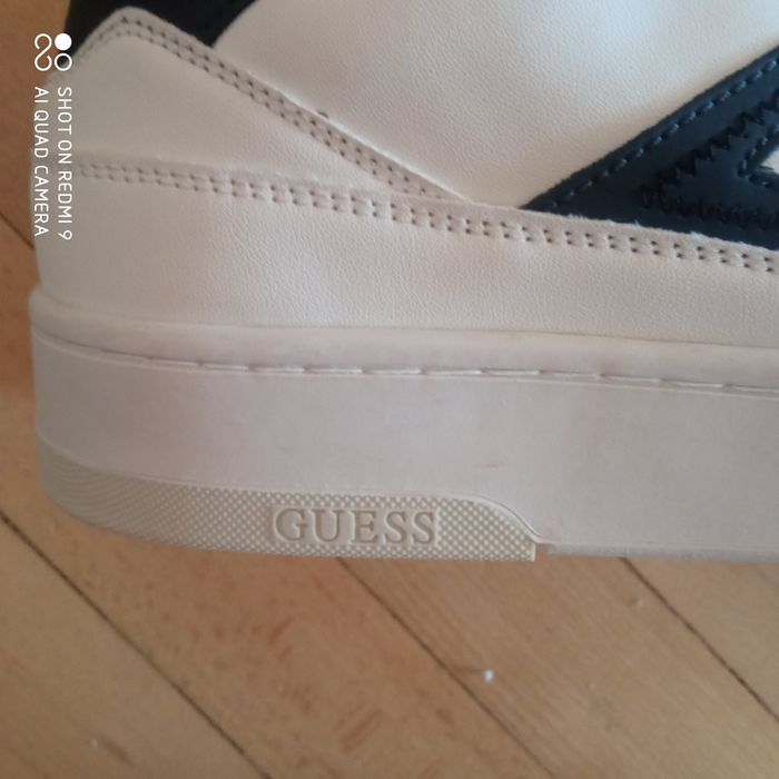Оригинални обувки Guess естествена кожа
