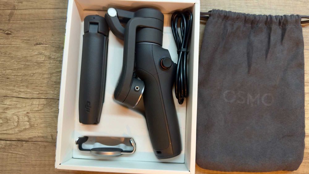 Гимбъл/Стабилизатор DJI Osmo Mobile 6