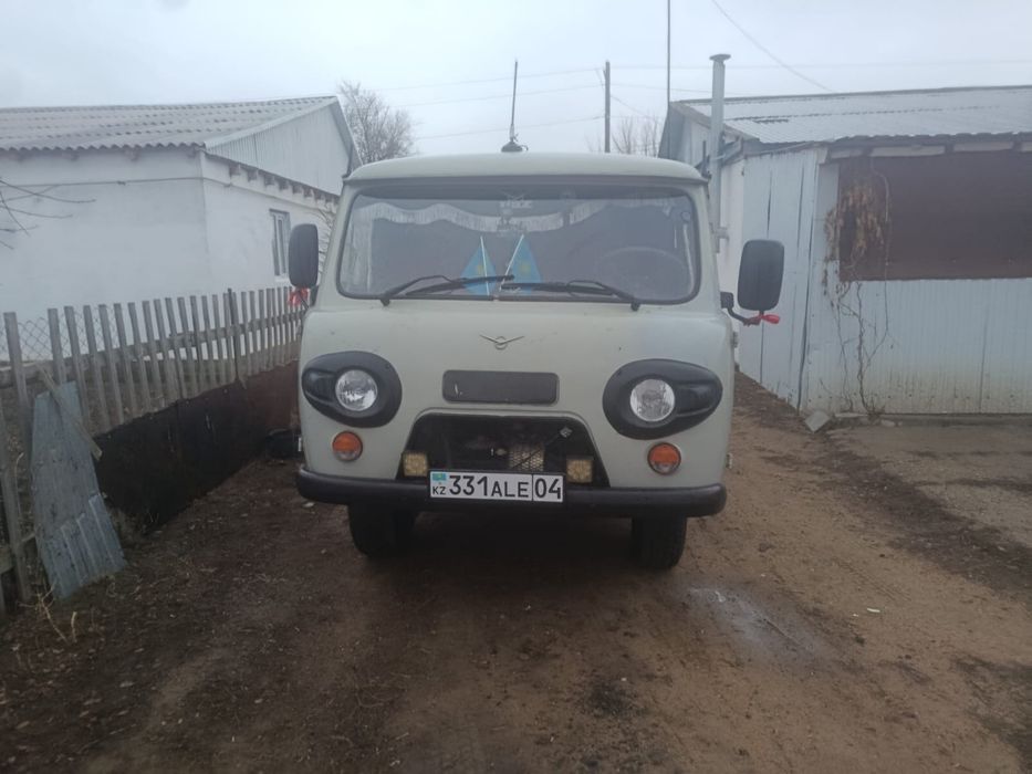 Уаз буханка 2008 года