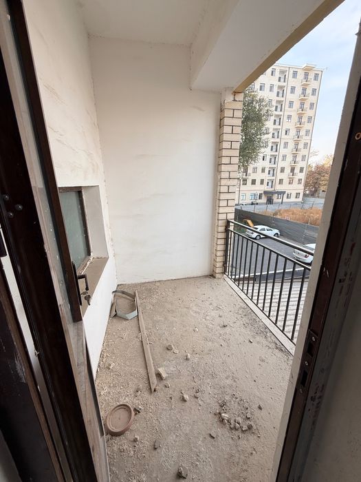 Сергели, Спутник 5 да уй сотилади