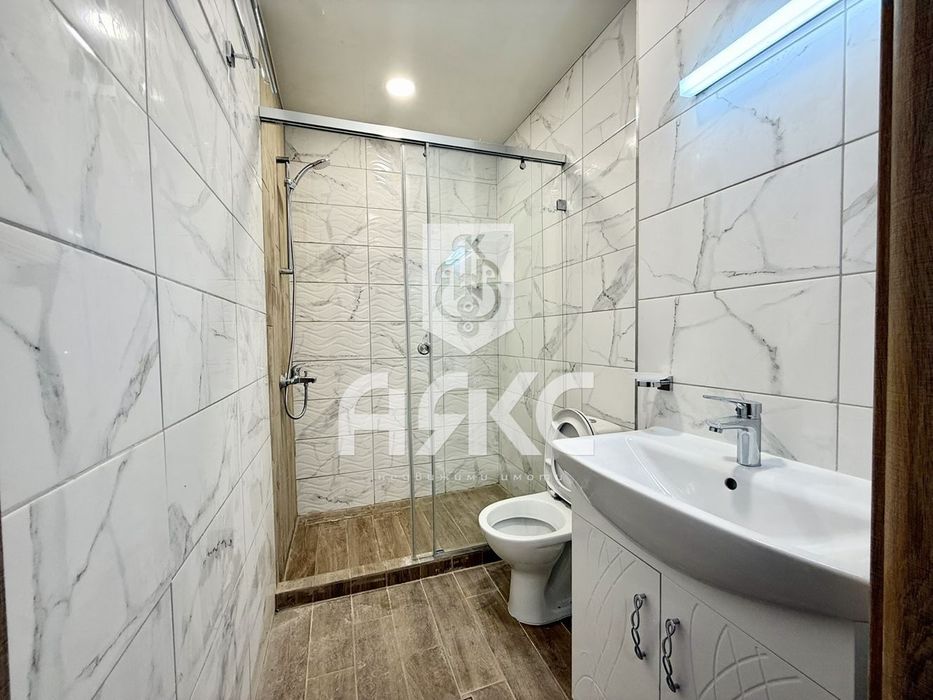 Дава се под наем Тристаен апартамент в София, Малинова долина - 110 кв.м за 900 € - Снимка #8