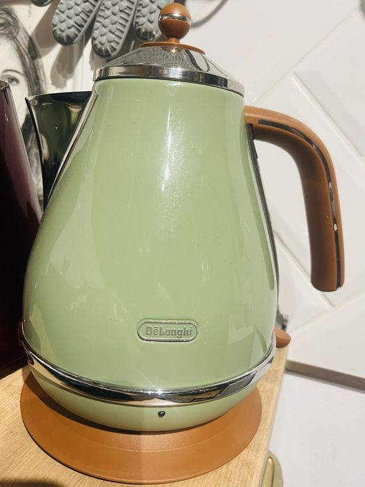 Fierbator  De longhi