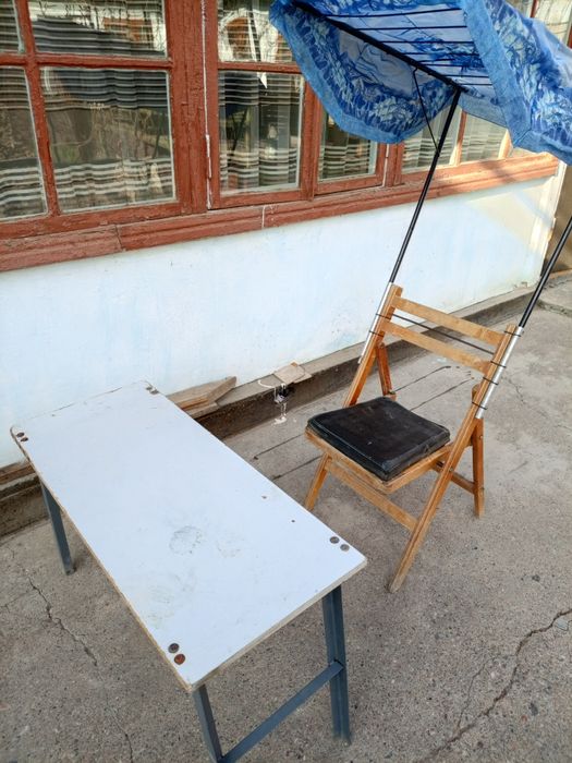 Складной стол со стулом