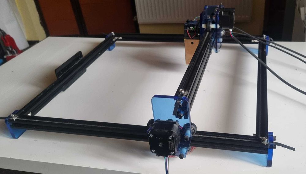 De vanzare gravor laser