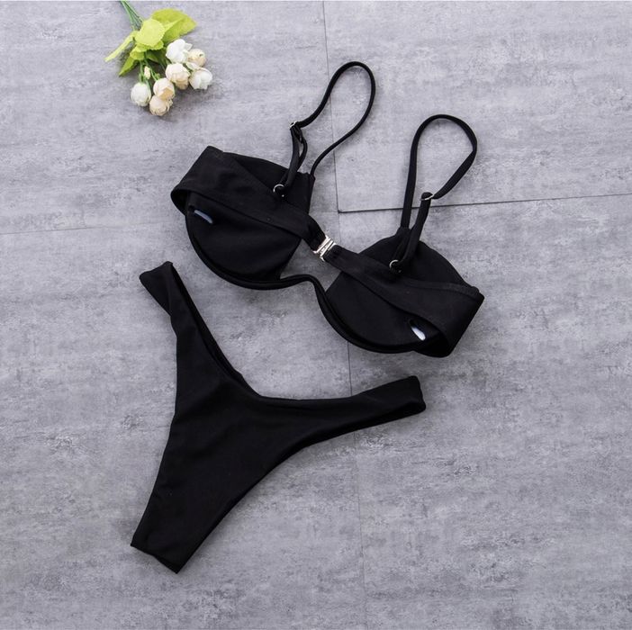 Costum de baie C58 (Daira-Shop.ro) rosu negru tanga push up sarma cupe