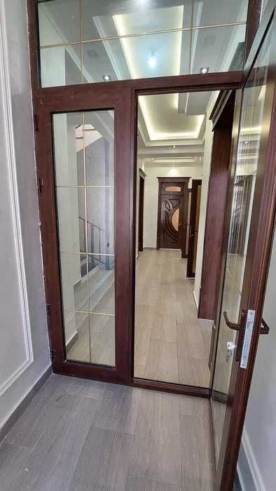 Срочно сдается участок в Сергелийском районе,Хонабод.8 комнат,3 сотки.