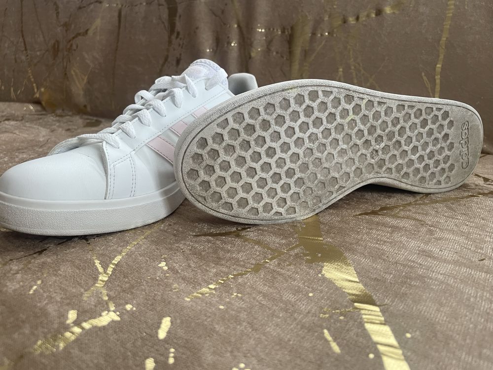 adidas Grand Court Base 2.0