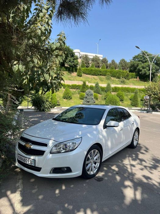 Malibu 1 sotiladi holati edealniy