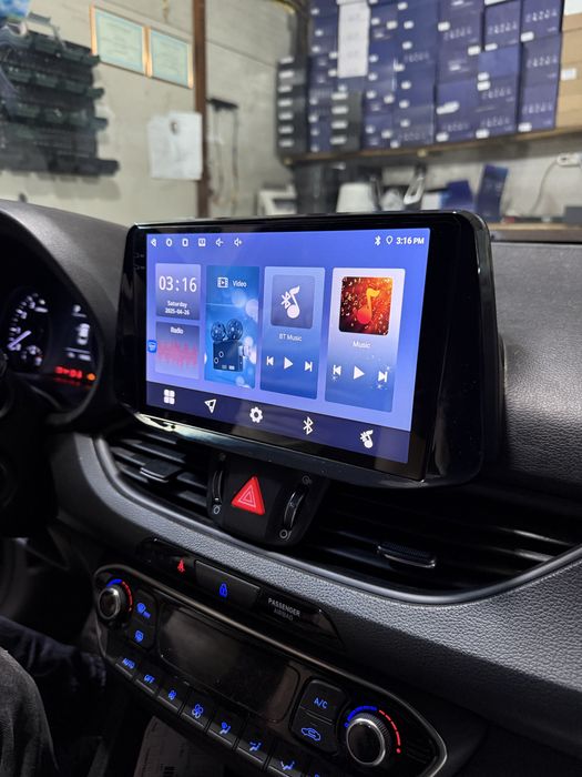 Navigatie Android Hyundai I30 (2017-2022) Carplay Android Auto