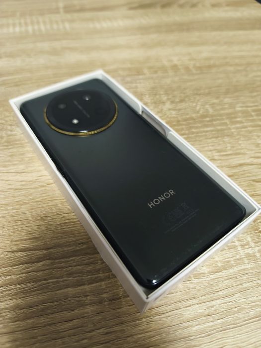 Vând Honor Magic7 lite