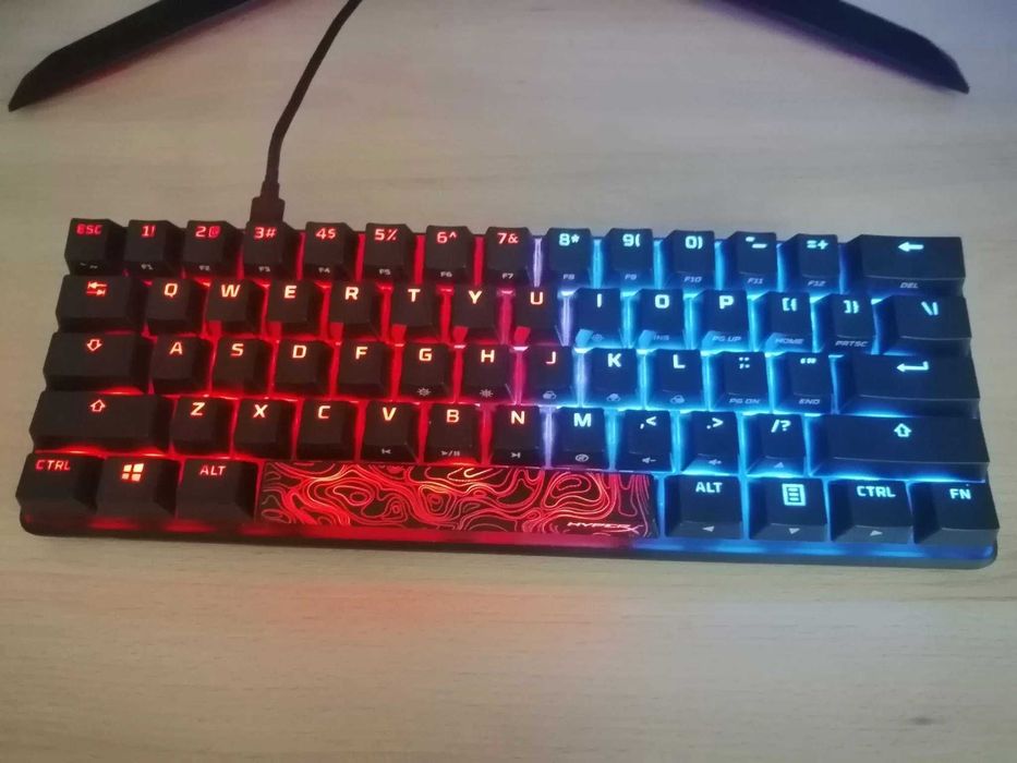 Super tastatura cu rgb