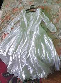 Булченска бяла рокля