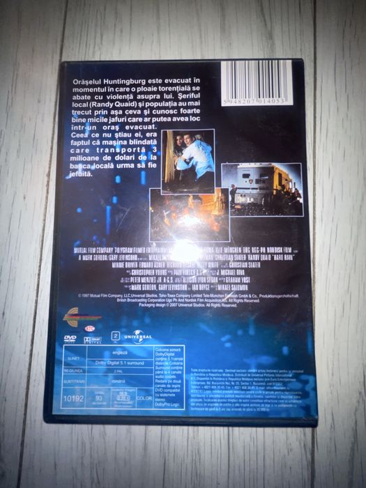 Jaf in timpul Potopului cu Morgan Freeman si Christan Slater