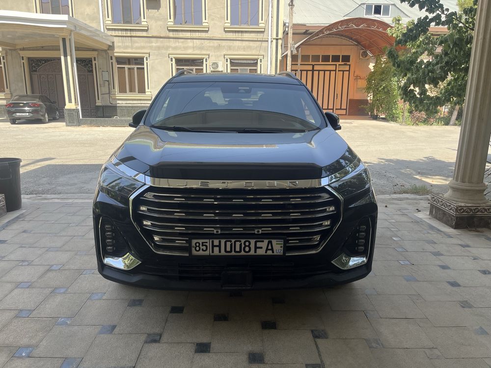 Jetour x90 plus sotuvda.