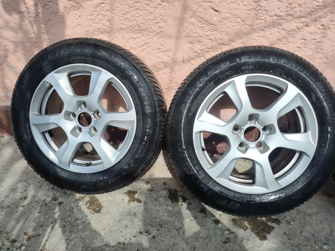 Jante originale Audi A4 B8 R16 cu anvelope iarnă