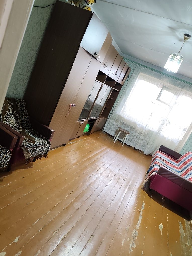 CHILANZAR 23 Kv 2 XONA ortacha RemonT Balkon 2*6 Xolodenik KrovaTlari