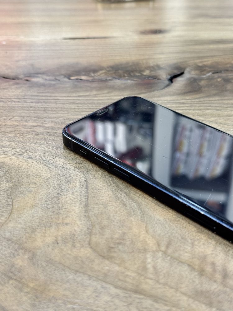 Iphone 13 black 128 Gb