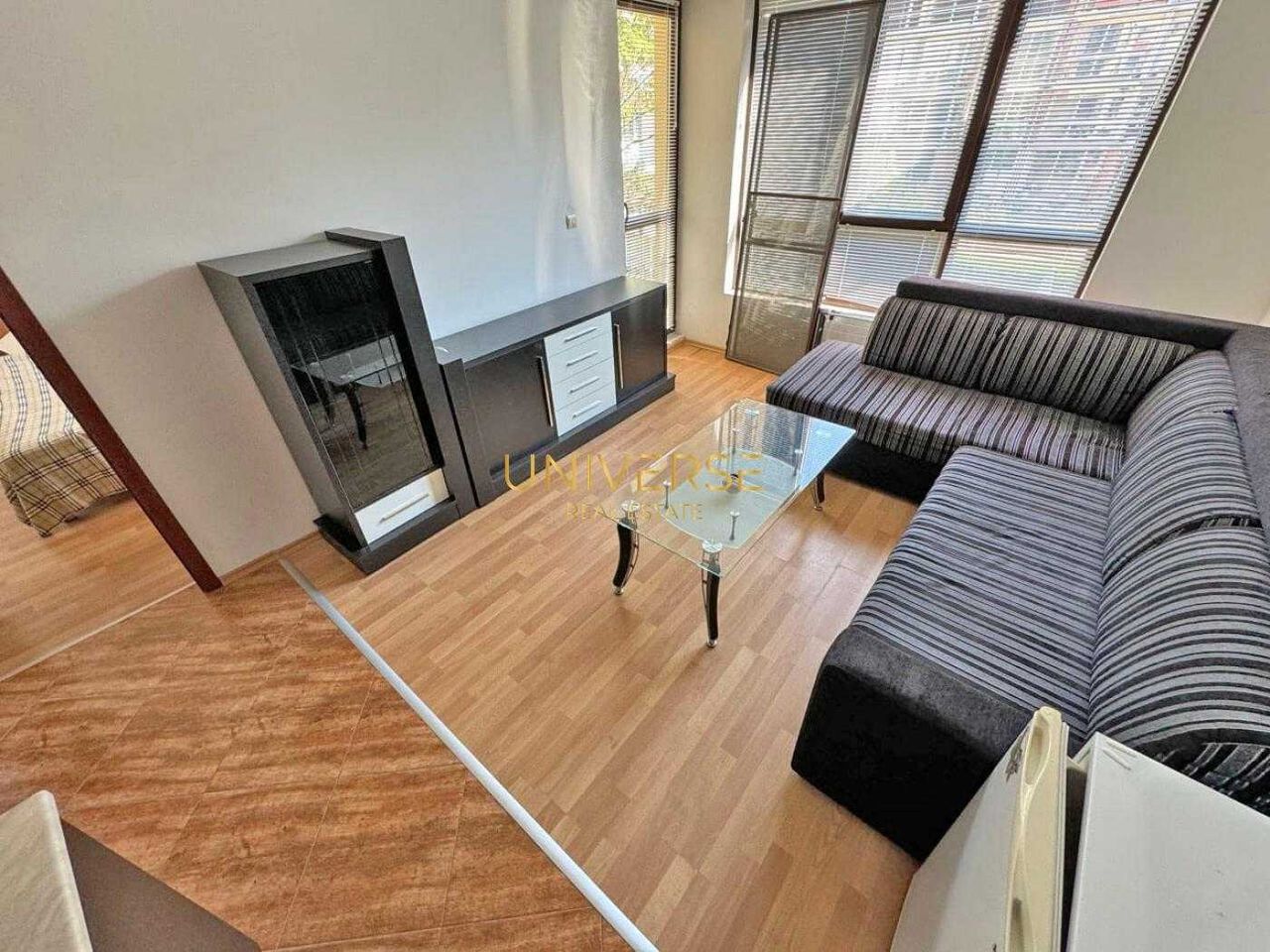 Продава се Двустаен апартамент в к.к. Слънчев бряг - 59 кв.м за 1111 €/кв.м - Снимка #4