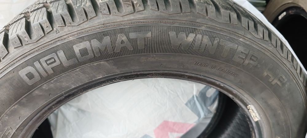 Зимни гуми 215/55/16
