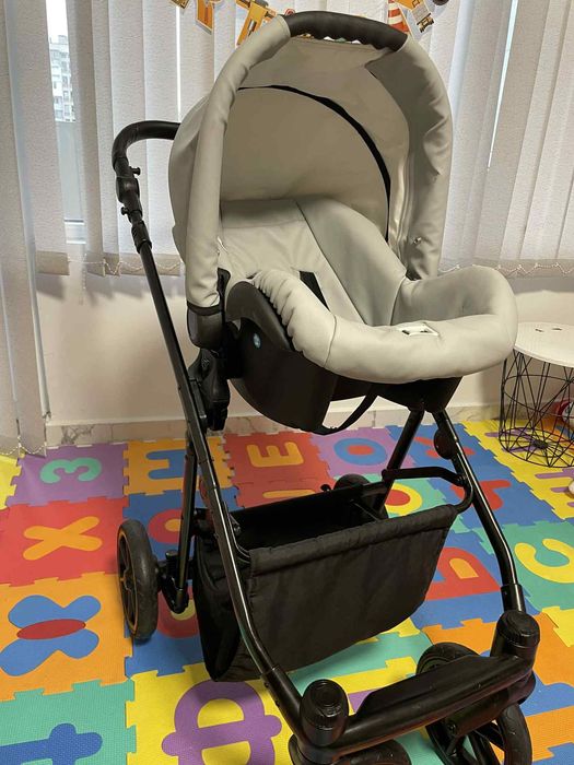 Детска количка 3 в 1 Retrus Vaya